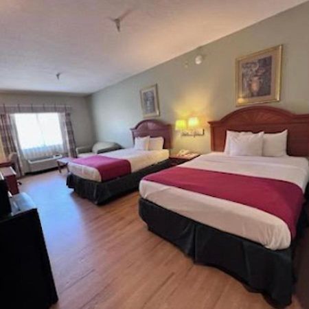 Americas Best Value Inn Wiggins Exterior foto